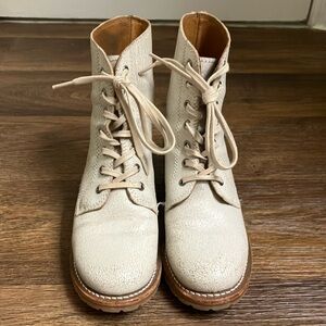 Frye Sabrina Combat Distressed